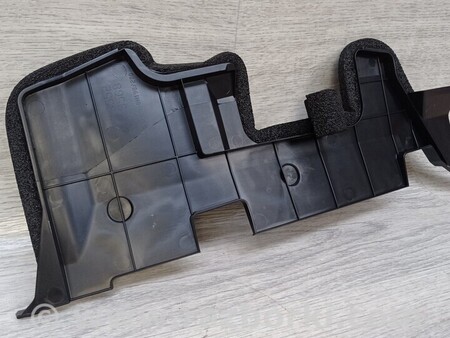 ФОТО Дефлектор переднего бампера Воздуховод радиатора направляющая воздуха для Toyota Aygo AB40 (2014-...) Киев