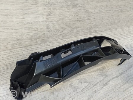 ФОТО Крепление Направляющая Кронштейн бампера заднего правый для Toyota Aygo AB40 (2014-...) Киев