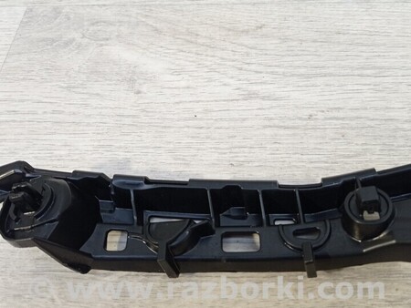 ФОТО Кронштейн Крепление Направляющая бампера переднего правый для Toyota Aygo AB40 (2014-...) Киев