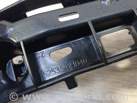 ФОТО Кронштейн Крепление Направляющая бампера переднего правый для Toyota Aygo AB40 (2014-...) Киев