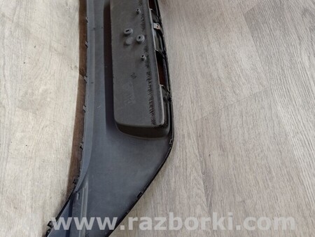 ФОТО Накладка бампера заднего центральная для Toyota Aygo AB40 (2014-...) Киев