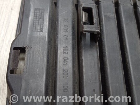 ФОТО Решетка бампера переднего центральная для Toyota Aygo AB40 (2014-...) Киев