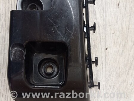 ФОТО Кронштейн кріплення направляюча заднього бампера правий для Mercedes-Benz B-klasse Киев