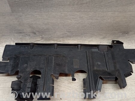 ФОТО Дефлектор захист панелі радіатора правий для Citroen Berlingo Киев