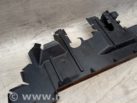 ФОТО Дефлектор захист панелі радіатора правий для Citroen Berlingo Киев