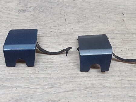 ФОТО Заглушка бампера буксировочного крюка передняя для Citroen Berlingo Київ