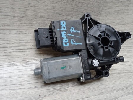 ФОТО Моторчик склопідйомника задній правий для Citroen Berlingo Киев