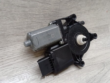 ФОТО Моторчик склопідйомника задній правий для Citroen Berlingo Киев