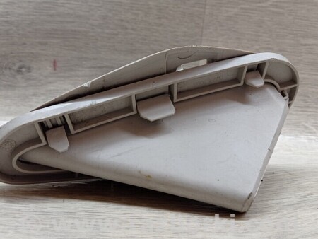 ФОТО Накладка обшивка салону кріплення кришка ременя безпеки для Citroen Berlingo Київ