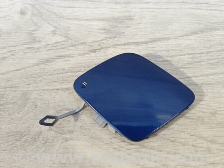 ФОТО Заглушка бампера буксировочного крюка задняя для Mercedes-Benz C-CLASS Киев