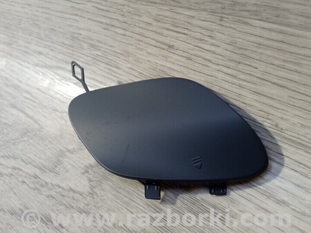 ФОТО Клас Заглушка бампера буксировочного крюка передняя для Mercedes-Benz C-CLASS Киев