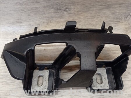 ФОТО Кронштейн кріплення направляюча заднього бампера лівий для Mercedes-Benz C-CLASS Киев