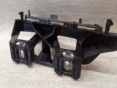 ФОТО Кронштейн кріплення направляюча заднього бампера лівий для Mercedes-Benz C-CLASS Киев