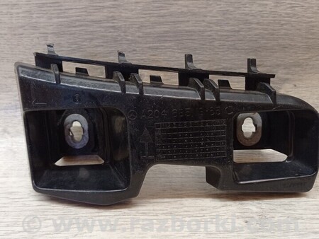 ФОТО Кронштейн кріплення направляюча заднього бампера лівий Універсал для Mercedes-Benz C-CLASS Киев