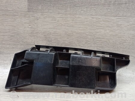 ФОТО Кронштейн кріплення направляюча заднього бампера правий для Mercedes-Benz C-CLASS Киев