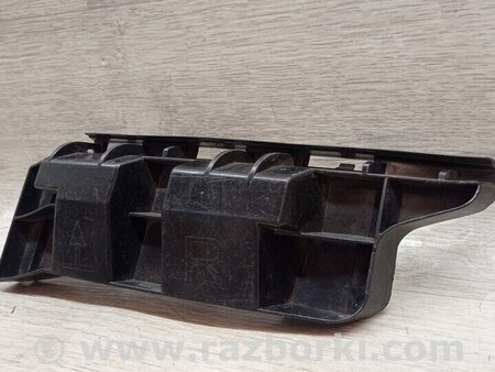 ФОТО Кронштейн кріплення направляюча заднього бампера правий для Mercedes-Benz C-CLASS Киев