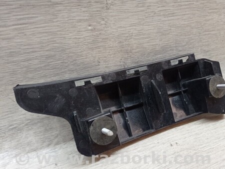 ФОТО Кронштейн кріплення направляюча заднього бампера правий для Mercedes-Benz C-CLASS Киев