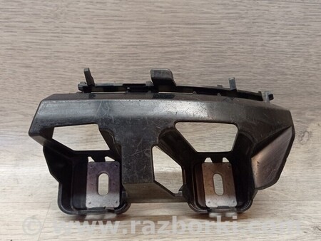 ФОТО Кронштейн кріплення направляюча заднього бампера правий для Mercedes-Benz C-CLASS Киев