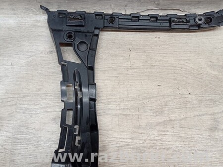 ФОТО Кронштейн кріплення направляюча опора заднього бампера правий для Mercedes-Benz C-CLASS Киев