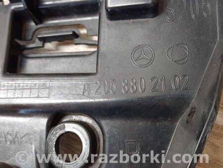 ФОТО Кронштейн кріплення направляюча опора заднього бампера правий для Mercedes-Benz C-CLASS Киев