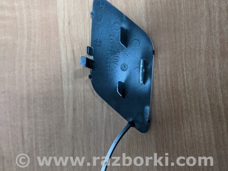 ФОТО Крышка буксирного крюка перед для Mercedes-Benz C-CLASS Киев