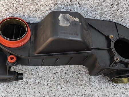 ФОТО Маслоотделитель системы вентиляции картера для Mercedes-Benz C-CLASS Киев