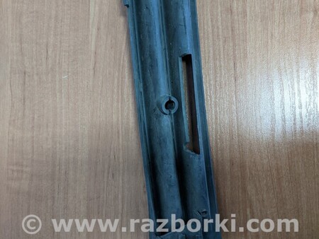 ФОТО Решеточка бампера Левая для Mercedes-Benz C-CLASS Киев