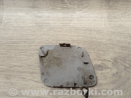 ФОТО Універсал Заглушка бампера буксировочного крюка задняя для Mercedes-Benz C-CLASS Киев