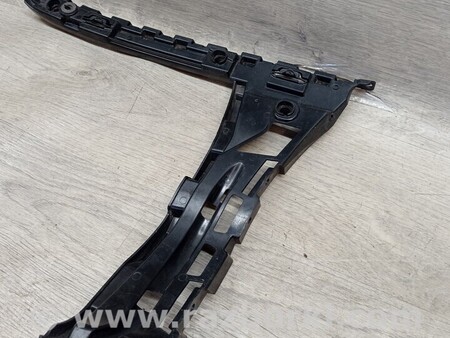 ФОТО Kронштейн кріплення направляюча заднього бампера лівий Універсал для Mercedes-Benz C-CLASS Киев