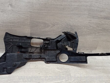 ФОТО Кронштейн кріплення напрявляюча бампера переднього правий для Ford C-Max Mk1, Mk2 Киев