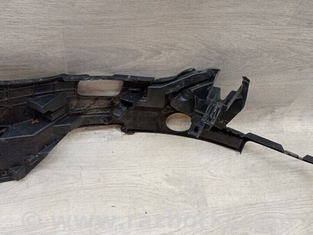 ФОТО Кронштейн кріплення напрявляюча бампера переднього правий для Ford C-Max Mk1, Mk2 Киев