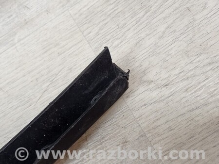 ФОТО Кронштейн кріплення напрявляюча бампера переднього правий для Ford C-Max Mk1, Mk2 Киев