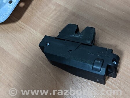 ФОТО Замок кришки багажника хечбек для Citroen C4 Киев