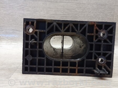 ФОТО Кронштейн кріплення відбійник підсилювача переднього бампера лівий для Citroen C4 Киев