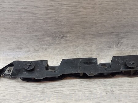 ФОТО Кронштейн кріплення направляюча крила переднього бампера лівий для Citroen C4 Киев