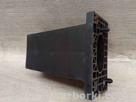 ФОТО Кронштейн кріплення підсилювач переднього бампера правий для Citroen C4 Picasso Київ