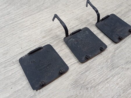 ФОТО Заглушка бампера буксировочного крюка передняя для Citroen C5 Київ