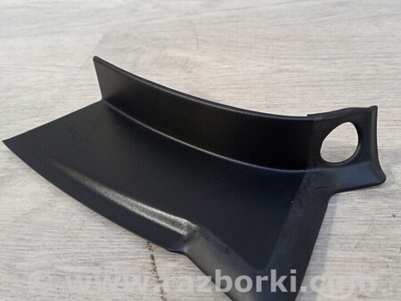 ФОТО Накладка фонаря заднего правого для Citroen C5 Київ