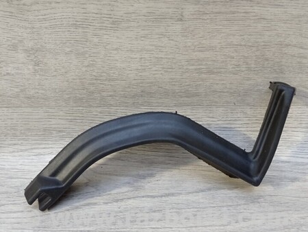 ФОТО Уплотнитель Жабо Паралон Жабо для Citroen C5 Київ