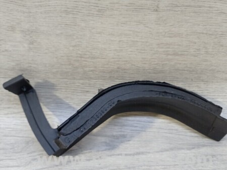 ФОТО Уплотнитель Жабо Паралон Жабо для Citroen C5 Київ