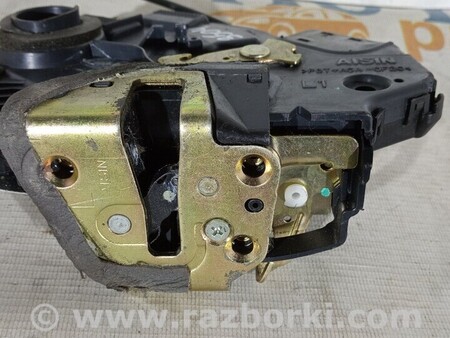 ФОТО Замок двери передней левой Замок дверей передньої для Toyota Camry (все года выпуска) Киев