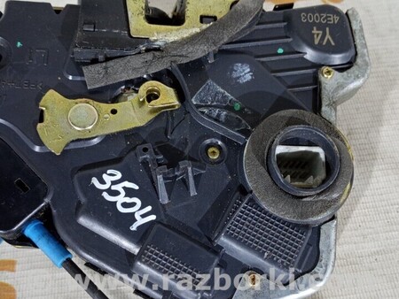 ФОТО Замок двери передней левой Замок дверей передньої для Toyota Camry (все года выпуска) Киев