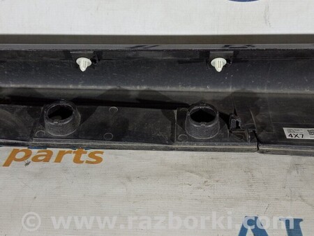 ФОТО Поріг пластиковий правий для Toyota Camry (все года выпуска) Киев