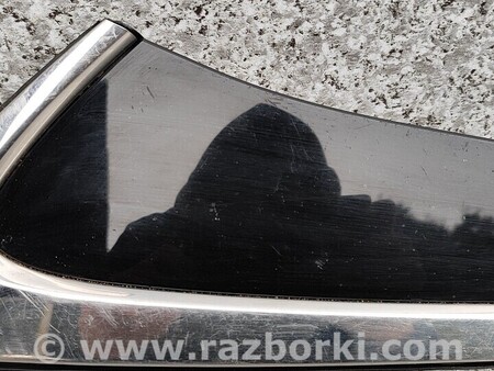 ФОТО Треугольник заглушка заднего крыла левый для Toyota Camry (все года выпуска) Киев