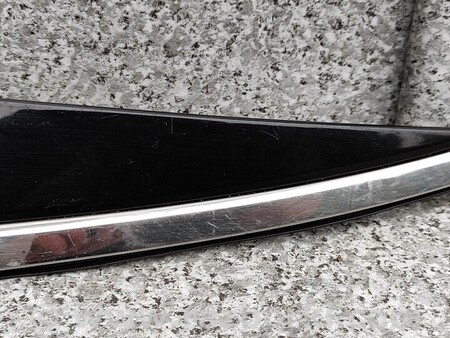 ФОТО Треугольник заглушка заднего крыла левый для Toyota Camry (все года выпуска) Киев