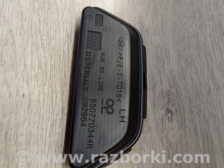 ФОТО Заглушка накладка заднього бампера лівий для Renault Captur (2013-...) Киев