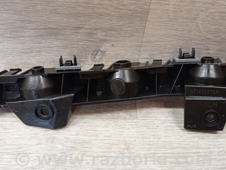 ФОТО Кронштейн кріплення направляюча заднього бампера лівий для Renault Captur (2013-...) Киев