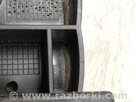 ФОТО Кронштейн кріплення направляюча підсилювача переднього бампера правий для Renault Captur (2013-...) Киев