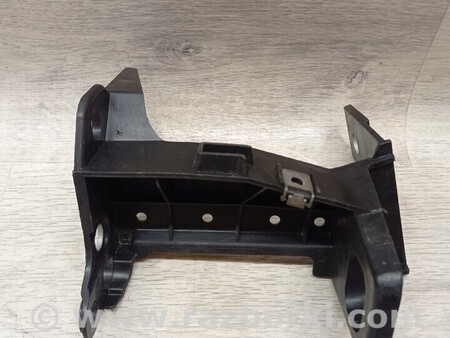 ФОТО Кронштейн кріплення тримач фари ліхтаря переднього бампера для Renault Captur (2013-...) Киев