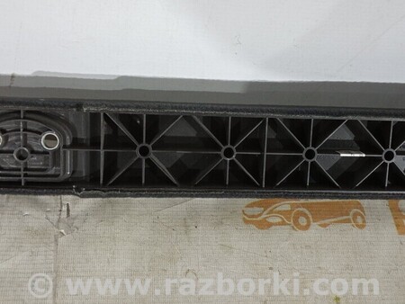 ФОТО Накладка багажника ліва для Porsche Cayman (2005-...) Киев